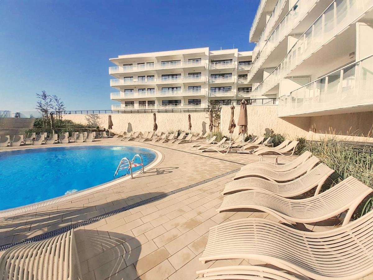 Lulu Apartments - Finn - Apartament 3Pokojowy Polanki Aqua, Basen Silownia I Garaz W Cenie Kolobrzeg Exterior photo